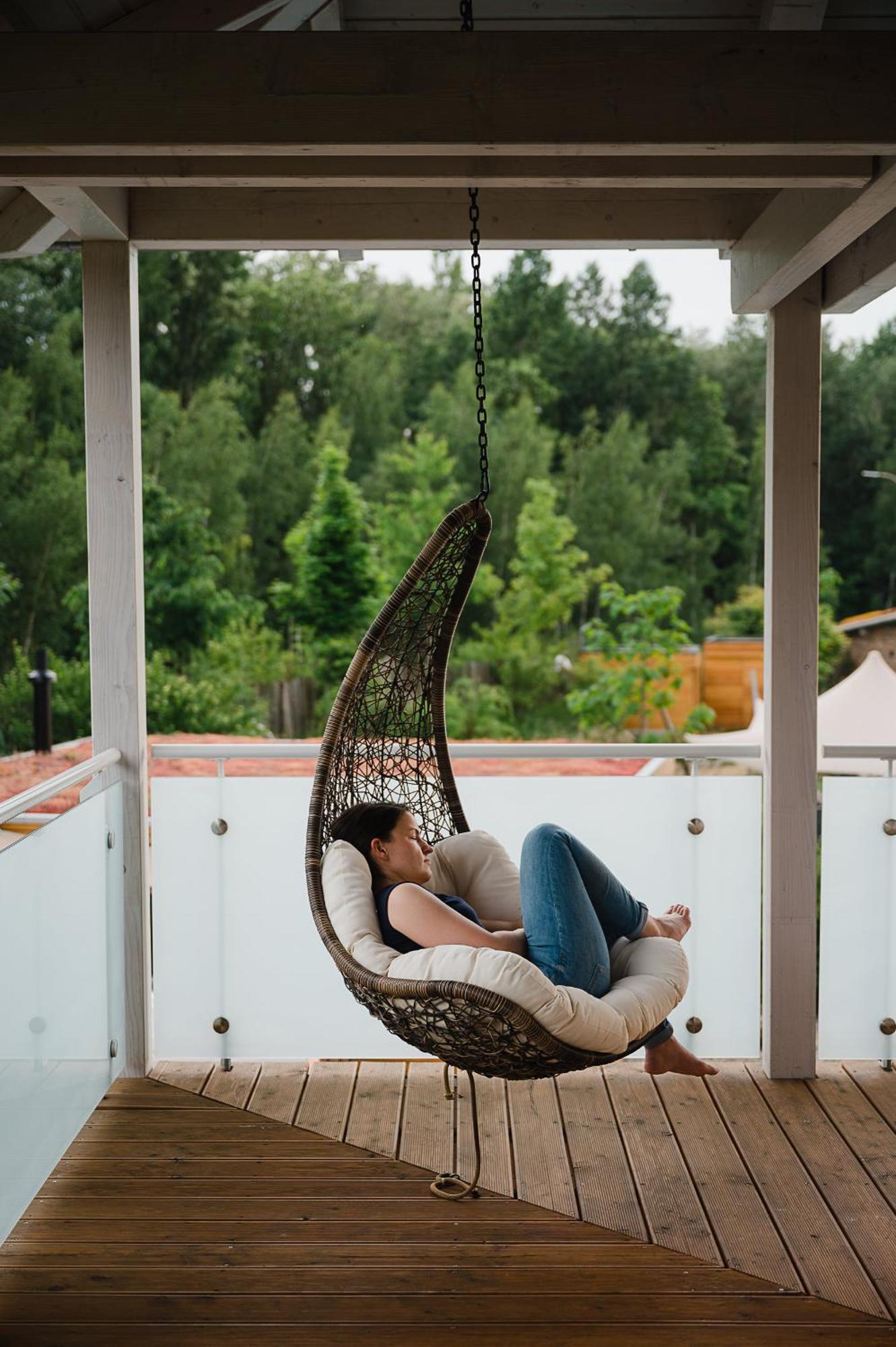Deluxe Tweepersoonskamer met Balkon en Zijdelings Uitzicht op het Meer